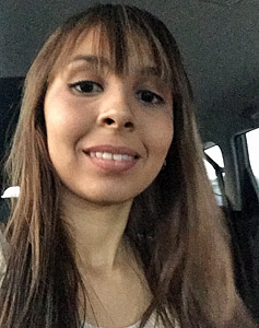 22 Year Old Barranquilla, Colombia Woman