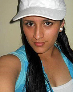 21 Year Old Ibague, Colombia Woman