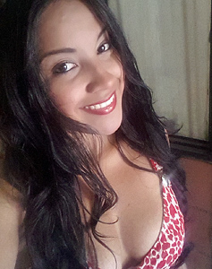 25 Year Old Ibague, Colombia Woman