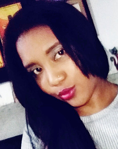 25 Year Old San Andres, Colombia Woman