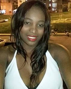 27 Year Old Medellin, Colombia Woman