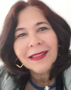 69 Year Old Barranquilla, Colombia Woman