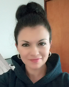 43 Year Old Bogota, Colombia Woman