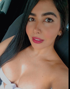 27 Year Old Cali, Colombia Woman