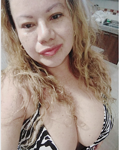 44 Year Old Bucaramanga, Colombia Woman