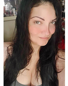 46 Year Old Guayaquil, Ecuador Woman