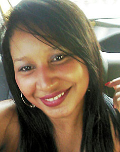 40 Year Old Cartagena, Colombia Woman