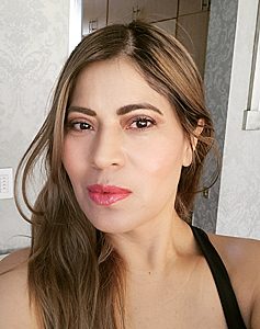 52 Year Old Quito, Ecuador Woman