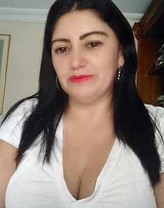 41 Year Old Bucaramanga, Colombia Woman