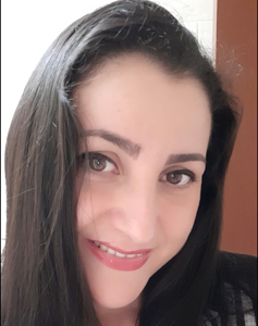 40 Year Old Bucaramanga, Colombia Woman