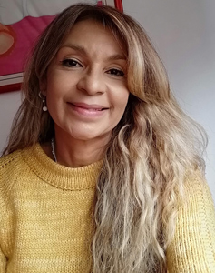 58 Year Old Medellin, Colombia Woman