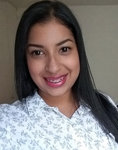 22 Year Old Medellin, Colombia Woman