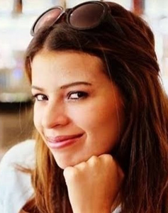 33 Year Old Bogota, Colombia Woman