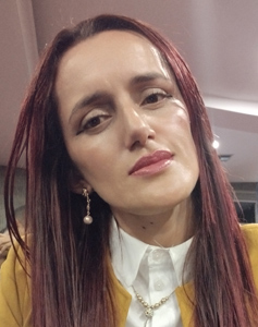 40 Year Old Bogota, Colombia Woman