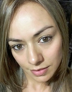 44 Year Old Medellin, Colombia Woman