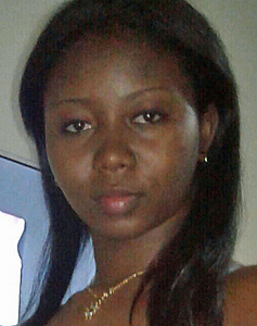 24 Year Old Medellin, Colombia Woman