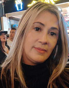 49 Year Old Medellin, Colombia Woman