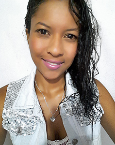 21 Year Old Other City, Ecuador Woman