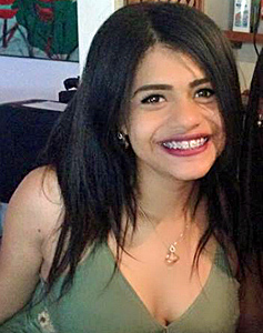 21 Year Old Barcelona-Puerto La Cruz, Venezuela Woman