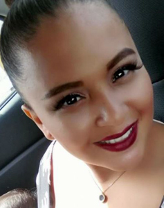 27 Year Old Manta, Ecuador Woman