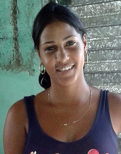 21 Year Old Camaguey, Cuba Woman
