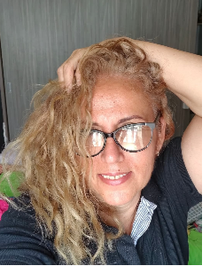 53 Year Old Bucaramanga, Colombia Woman