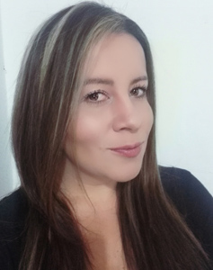 39 Year Old Bogota, Colombia Woman