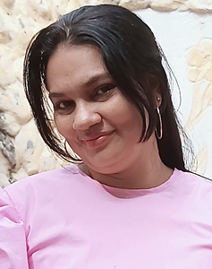 40 Year Old Valledupar, Colombia Woman