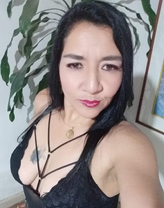 45 Year Old Envigado, Colombia Woman