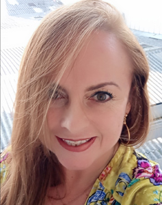 53 Year Old Pereira, Colombia Woman