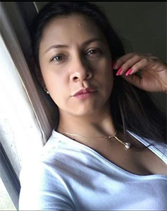 43 Year Old Medellin, Colombia Woman
