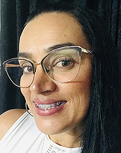 46 Year Old Medellin, Colombia Woman