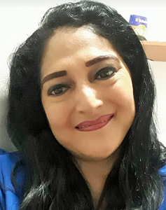 47 Year Old Guayaquil, Ecuador Woman