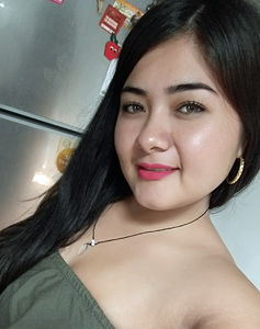 30 Year Old Cucuta, Colombia Woman