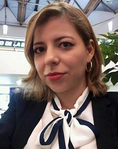 40 Year Old Bucaramanga, Colombia Woman