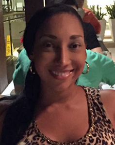 43 Year Old Envigado, Colombia Woman