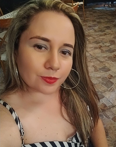 39 Year Old Bucaramanga, Colombia Woman