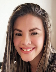 39 Year Old Bogota, Colombia Woman