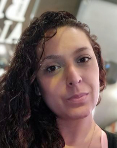 35 Year Old Medellin, Colombia Woman