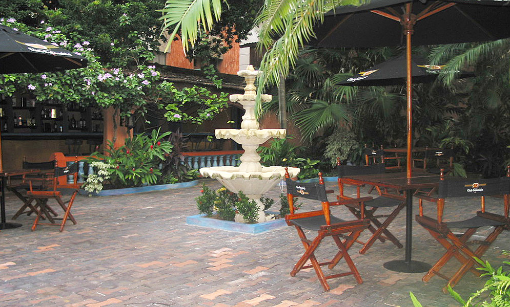 Outdoors Barranquilla bar and restaurant