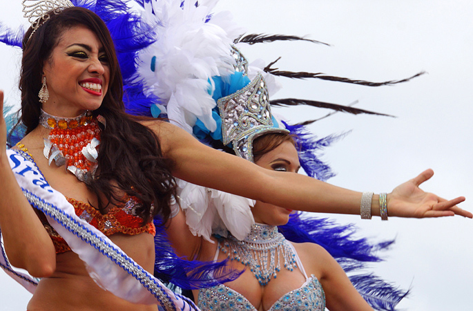 Exotic Carnival Women Exotic Buxom women in carnival costumes
