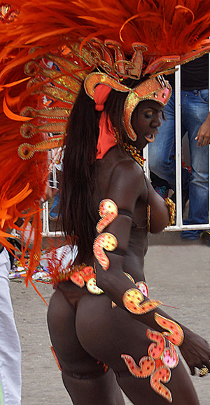 Attractive Barranquialla carnival women