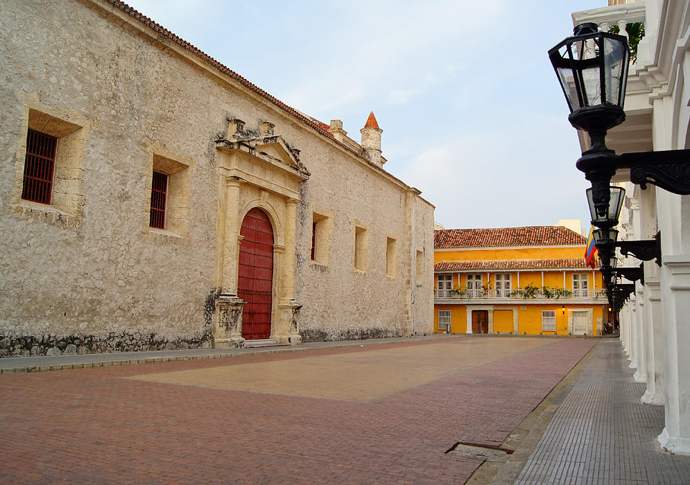 Attractive colonial buildings surrounding an empty plaza