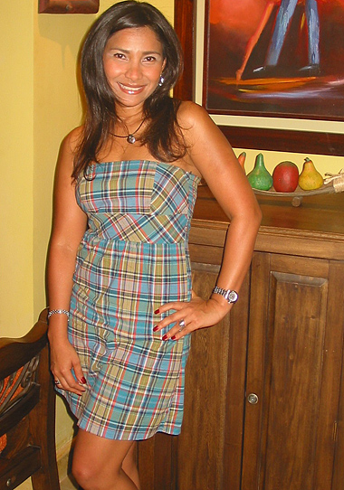 Colombian Women 35 year old Colombian woman in good form