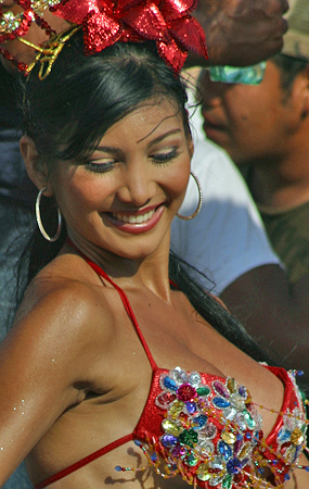 Barranquilla Carnival Woman Light skin Latina Carnival Woman dressed in blue