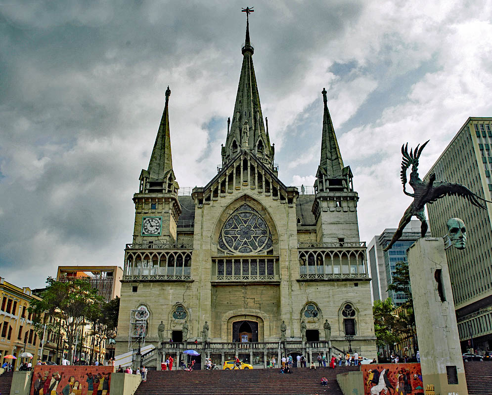 The front of the Manizales cathedral