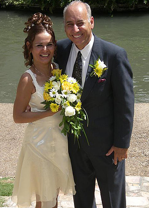 Feliz Matrimonio con Extranjero