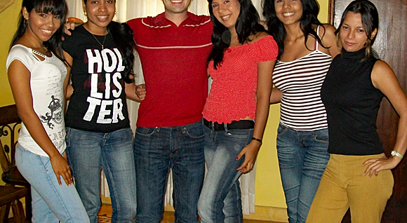 A small group of Latin women meeting one man during a romance tour