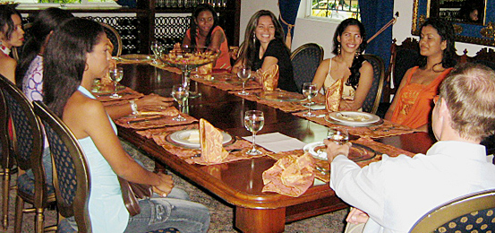 A small group of Latin women meeting one man during a romance tour