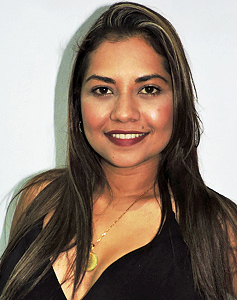 35 Year Old Medellin, Colombia Woman